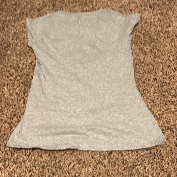 NASA gray short sleeve T-shirt with space circle size small 3–5 - Picture 2 of 3